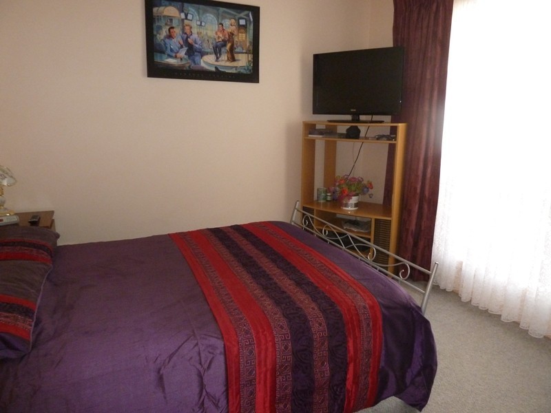 2/13 SWALLOW DRIVE, Mount Gambier SA 5290