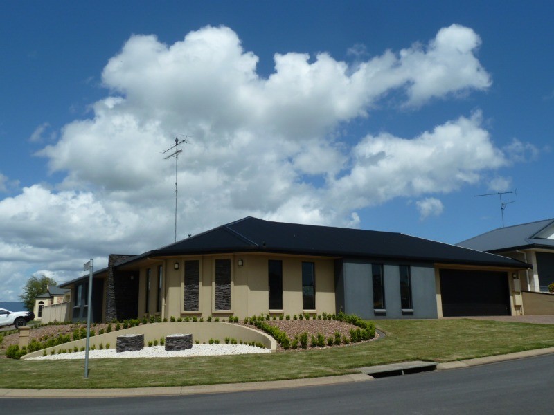 2 MARINER COURT, Mount Gambier SA 5290