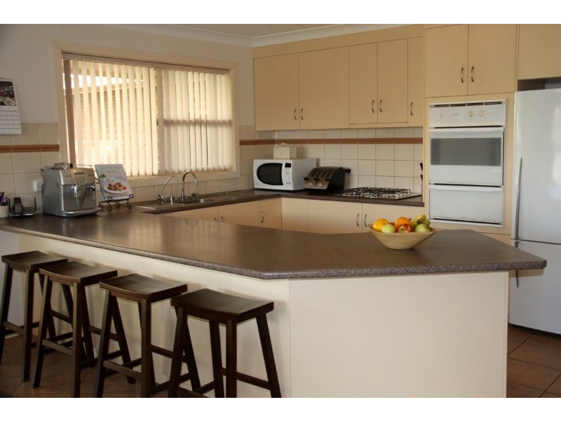 17 Woodcrest Close, Mount Gambier SA 5290