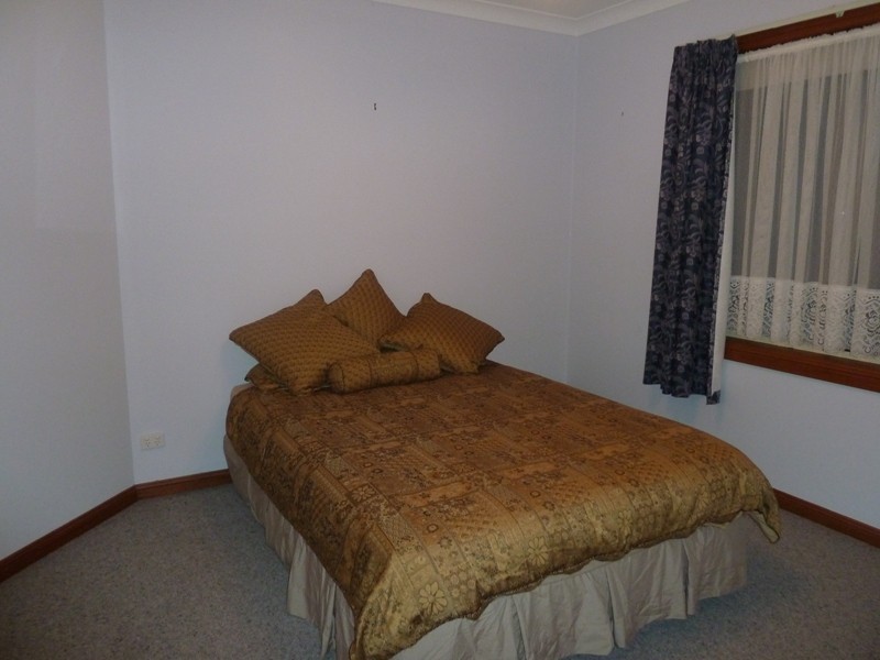 11 Oakridge Crescent, Mount Gambier SA 5290