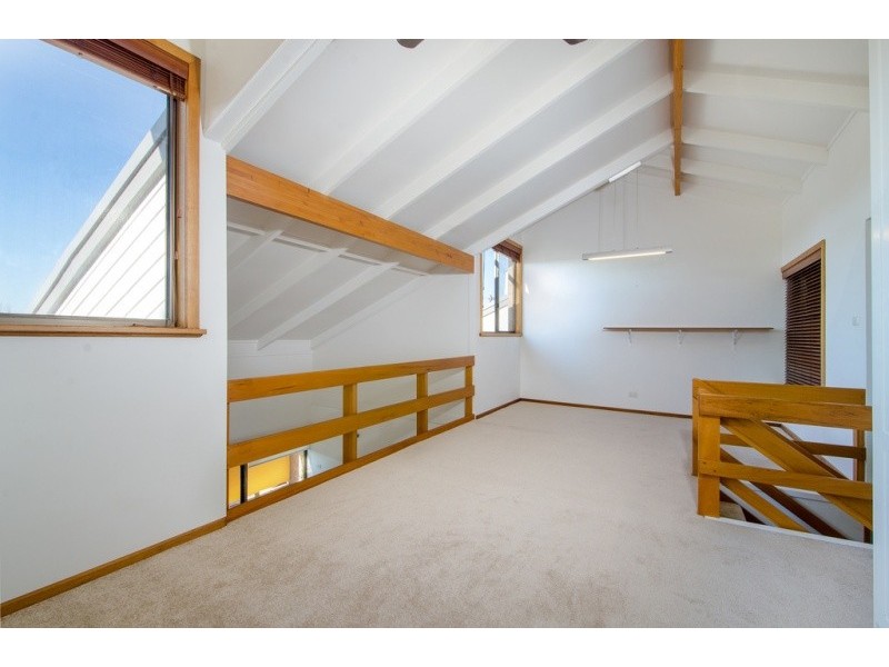 2/4 Lake Terrace West, Mount Gambier SA 5290