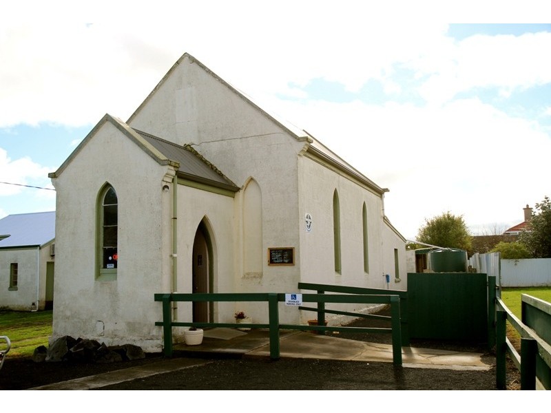 4 Kingsley Road, Allendale East SA 5291