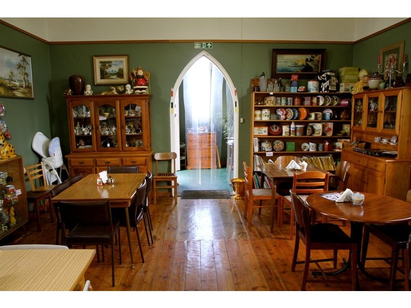 4 Kingsley Road, Allendale East SA 5291