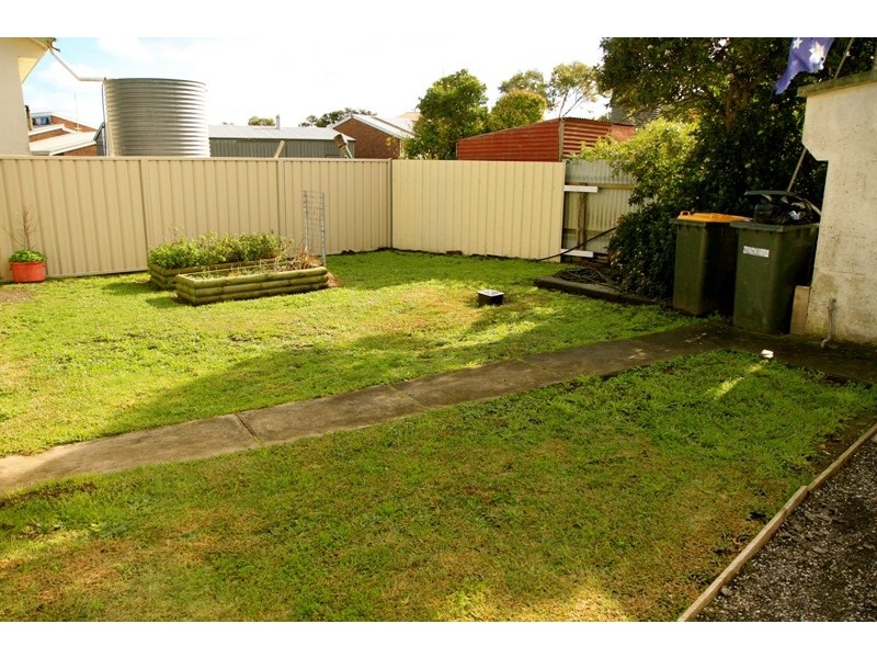 4 Kingsley Road, Allendale East SA 5291