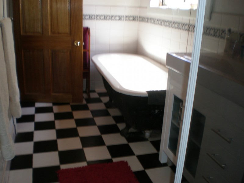 18 Harley Street, Allendale East SA 5291