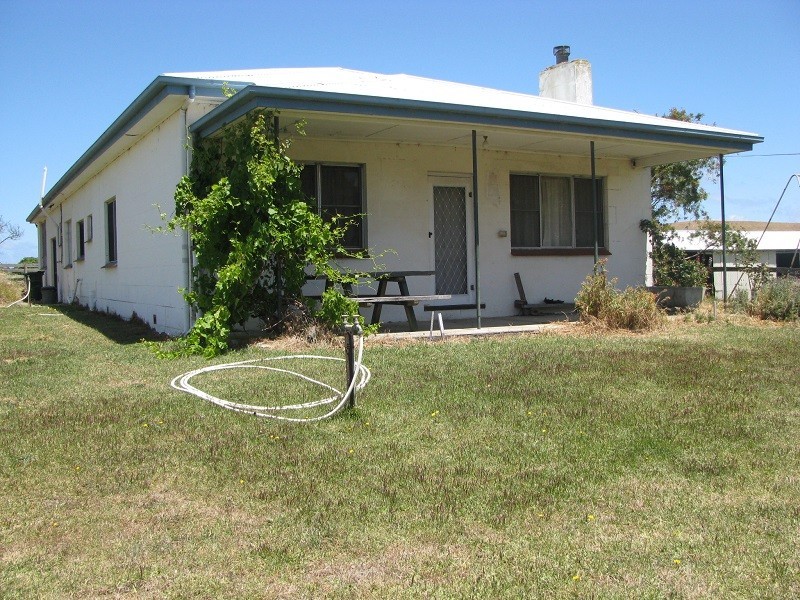 6289 Portland Road, Nelson VIC 3292