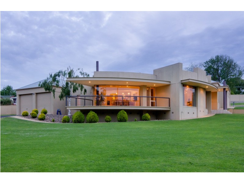 24 Hedley Street, Mount Gambier SA 5290