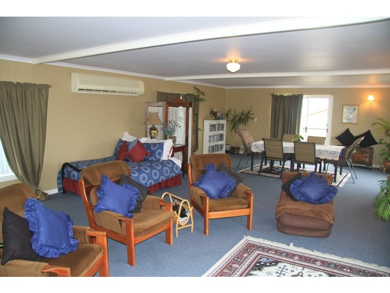 6 Saunders Road, Blackfellows Caves SA 5291