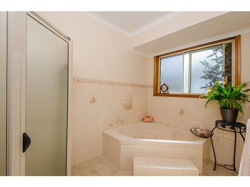 7 Panorama Court, Mount Gambier SA 5290