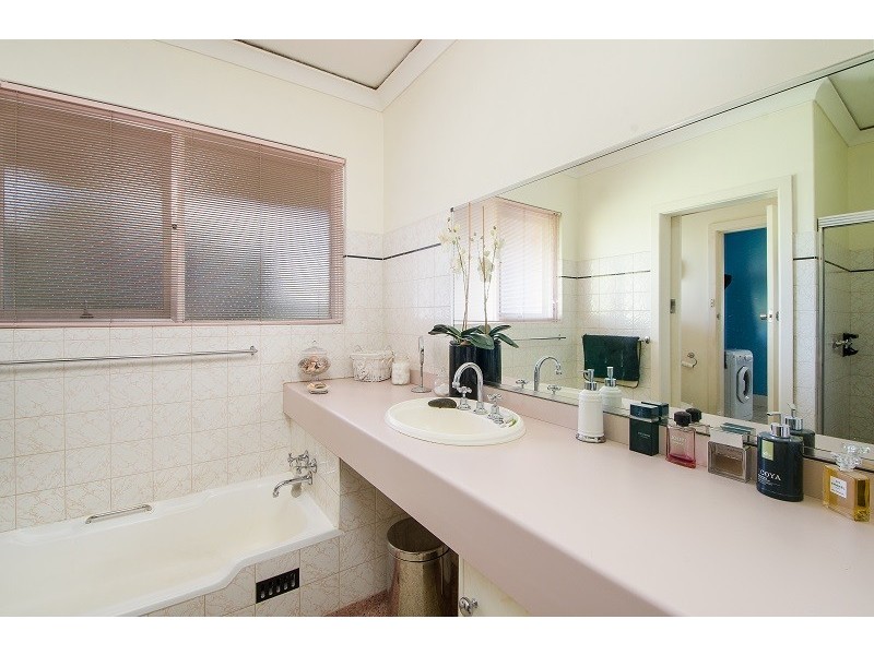 212 Fern Road, Mil Lel SA 5291