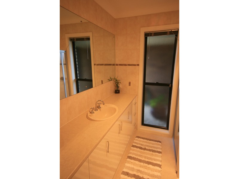 2 Skyline Place, Mount Gambier SA 5290