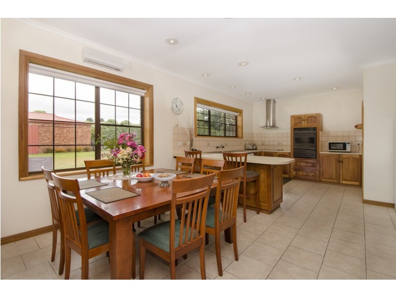 6 Tenison Drive, Mount Gambier SA 5290