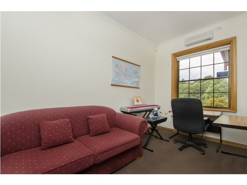 6 Tenison Drive, Mount Gambier SA 5290