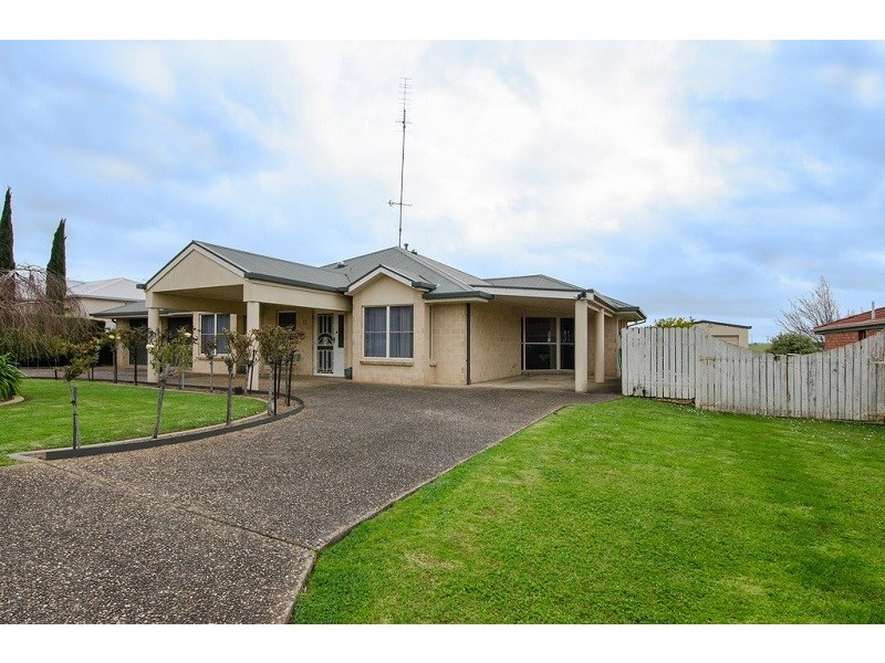 13 Flinders Terrace, Mount Gambier SA 5290