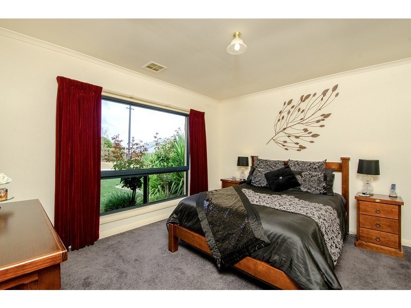 17 Grange Place, Mount Gambier SA 5290