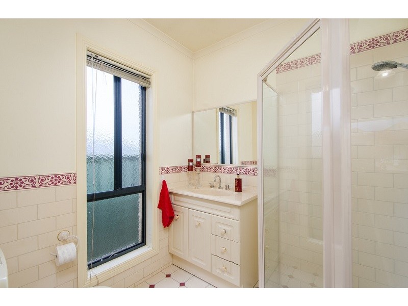 17 Grange Place, Mount Gambier SA 5290