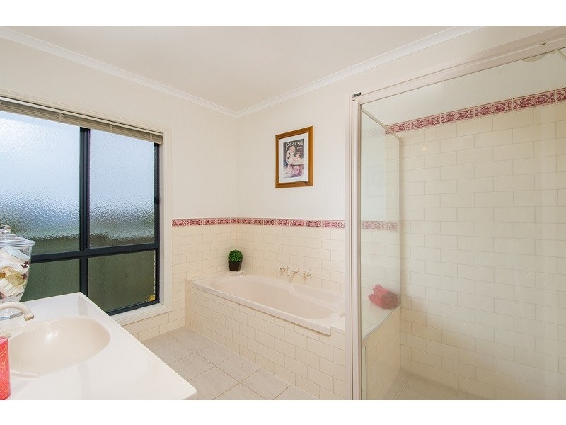 17 Grange Place, Mount Gambier SA 5290