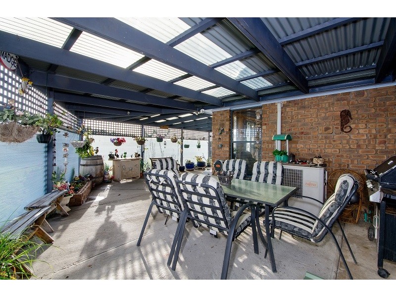 15 Lila Crescent, Nene Valley SA 5291