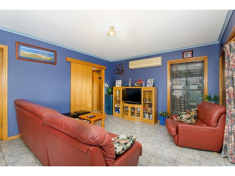 15 Lila Crescent, Nene Valley SA 5291