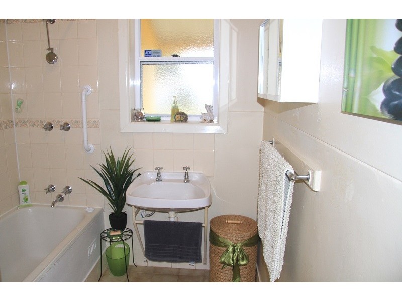 11 Ingleby Street, Mount Gambier SA 5290