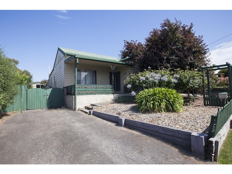 11 McGregor Street, Mount Gambier SA 5290