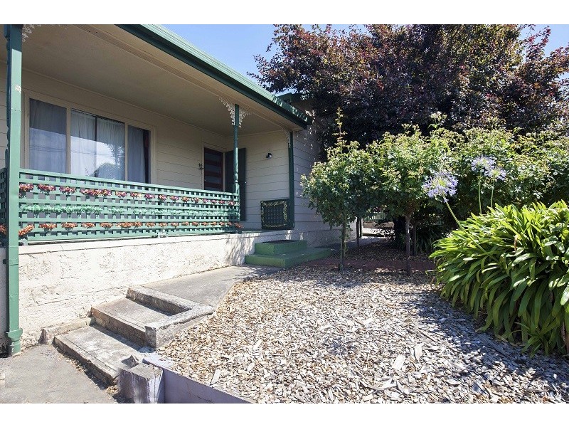 11 McGregor Street, Mount Gambier SA 5290