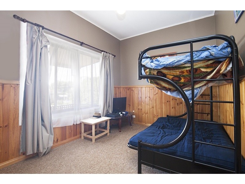 11 McGregor Street, Mount Gambier SA 5290