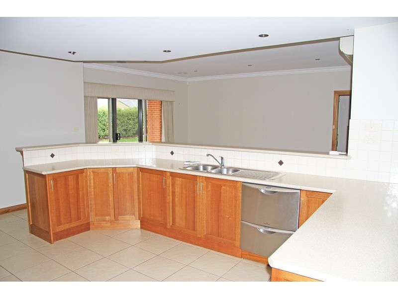 20 Matthew Flinders Way, Mount Gambier SA 5290