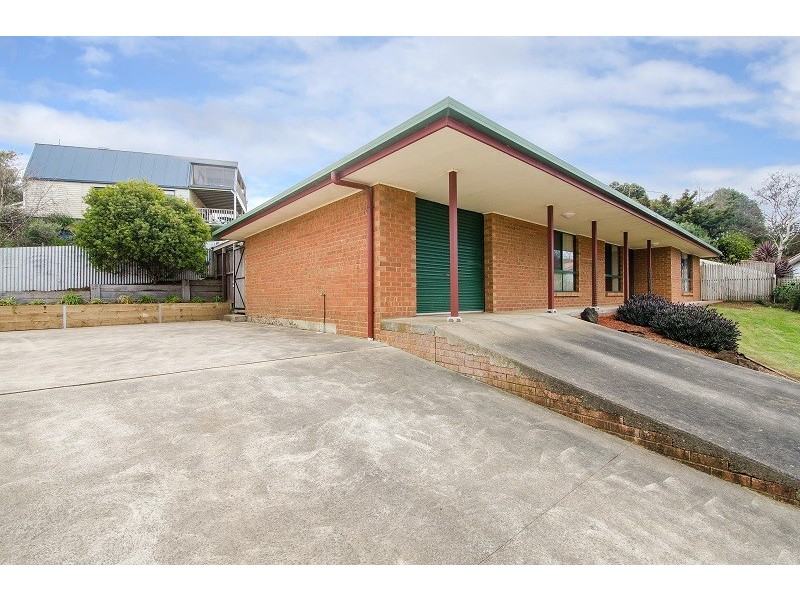 24 Peters Street, Mount Gambier SA 5290