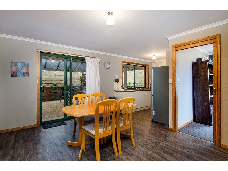 24 Peters Street, Mount Gambier SA 5290