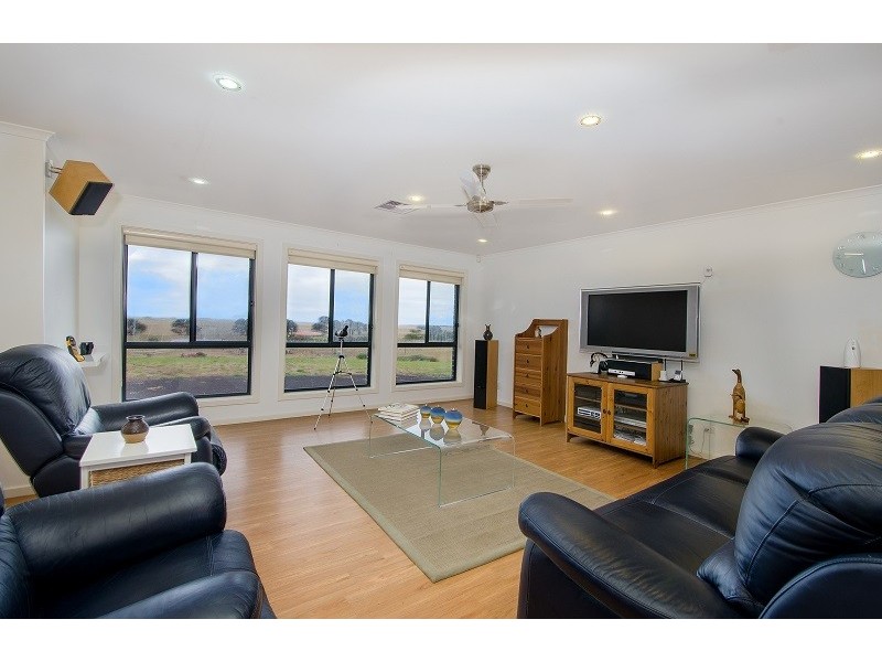 2002 Glenelg River Road, Wye SA 5291