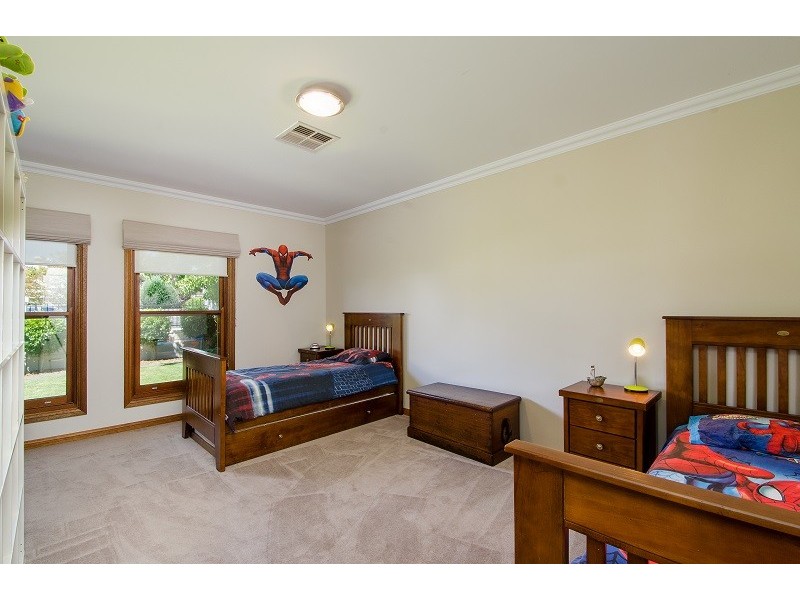 62 Bay Road, Mount Gambier SA 5290