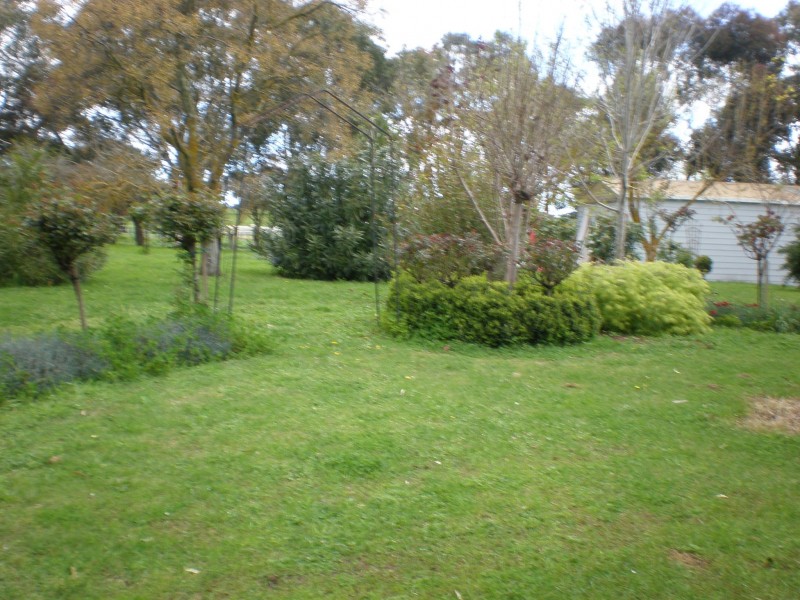 215 Peweena Road, Mil Lel SA 5291