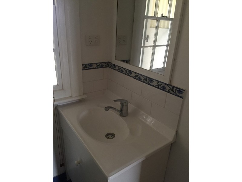 4 Little Koch Street, Casterton VIC 3311