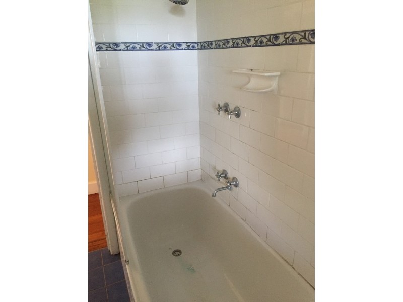 4 Little Koch Street, Casterton VIC 3311