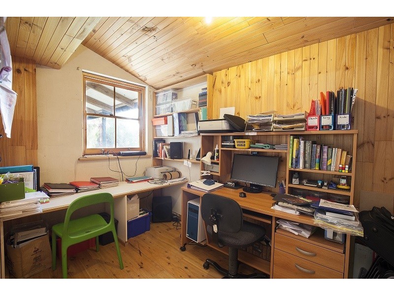 18 Harley Street, Allendale East SA 5291