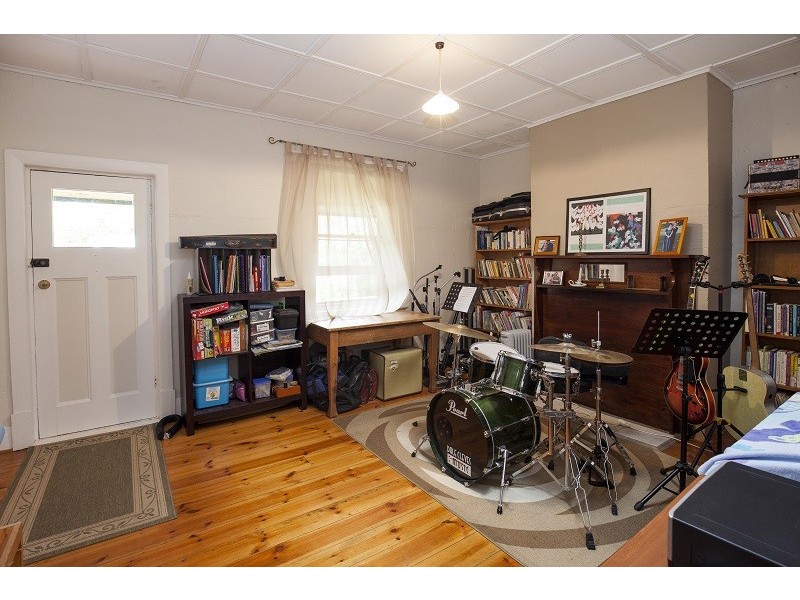 18 Harley Street, Allendale East SA 5291