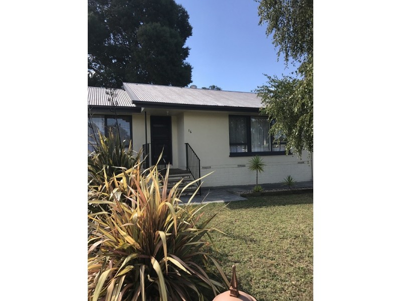 16 McArthur Street, Mount Gambier SA 5290