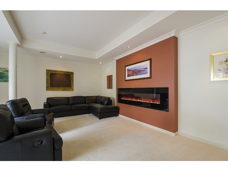 13 Bellaire Close, Mount Gambier SA 5290