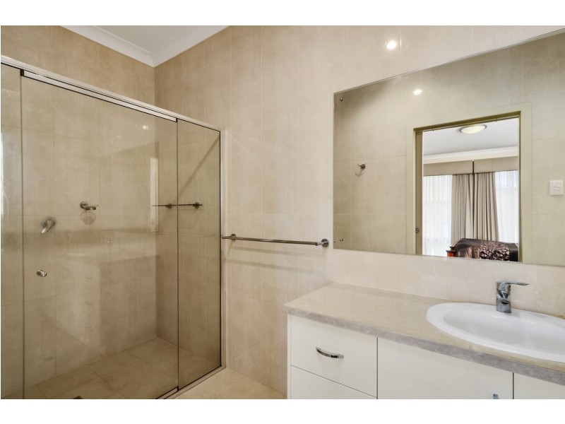 23 Hilltop Avenue, Mount Gambier SA 5290