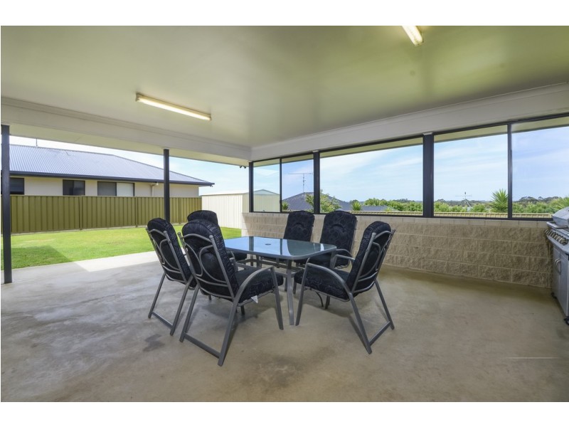 23 Hilltop Avenue, Mount Gambier SA 5290