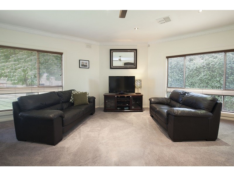 76 Crouch Street North, Mount Gambier SA 5290