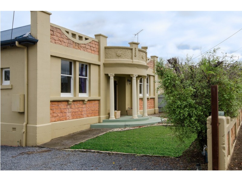 17 Agnes Street, Mount Gambier SA 5290