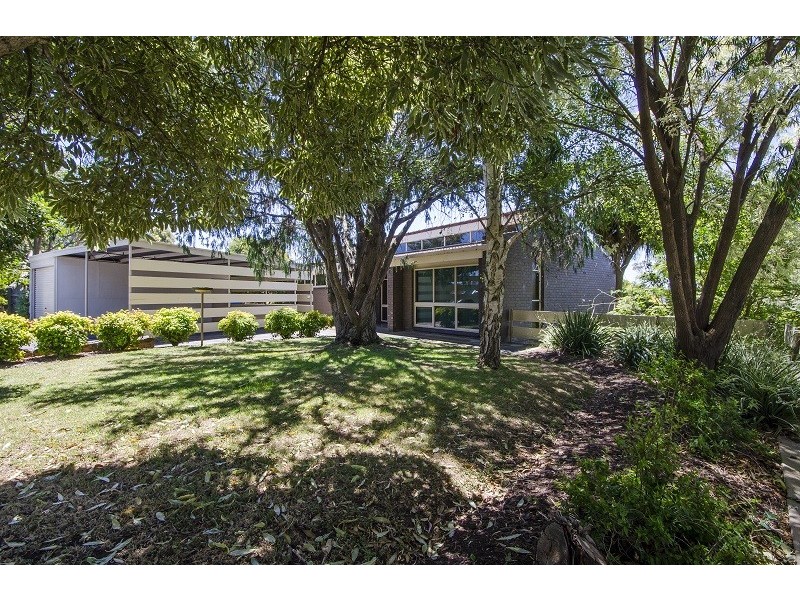 9 John Watson Drive, Mount Gambier SA 5290