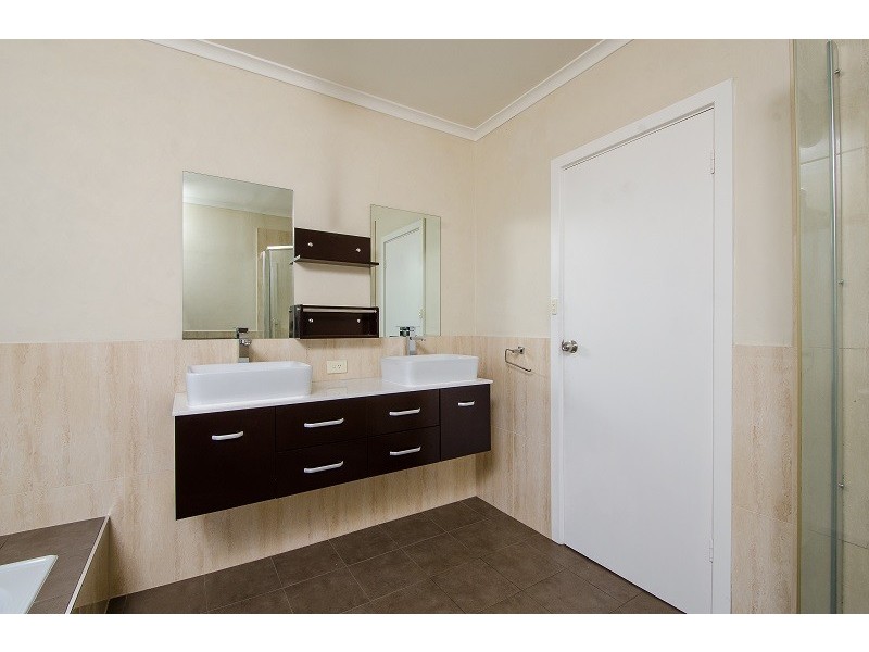 3 Tawarri Crescent, Mount Gambier SA 5290