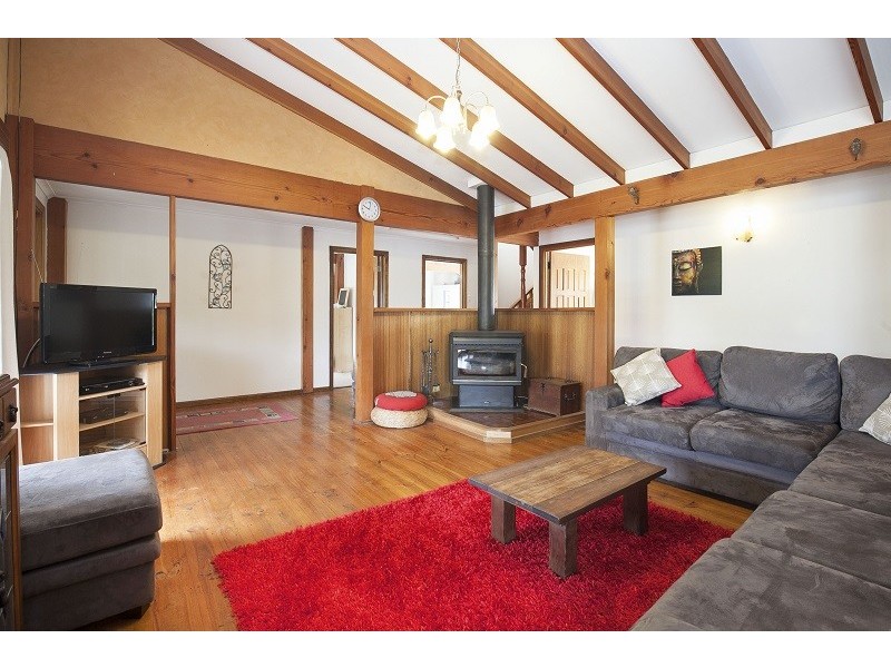 16 Lake Edward Road, Glencoe SA 5291
