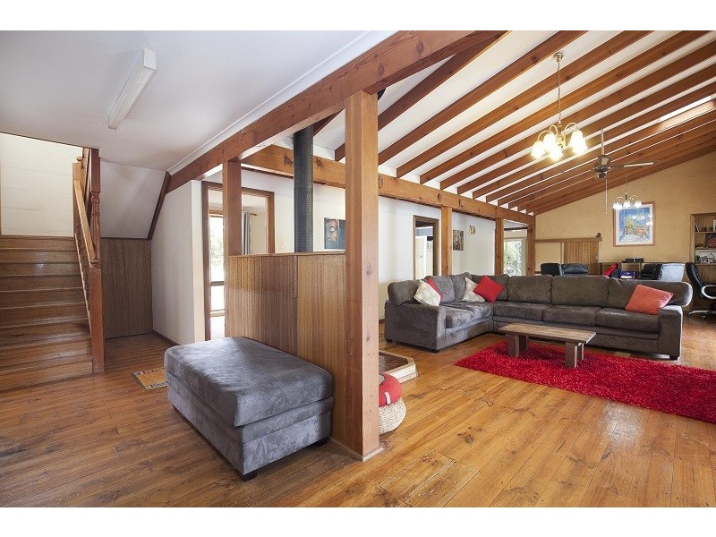 16 Lake Edward Road, Glencoe SA 5291