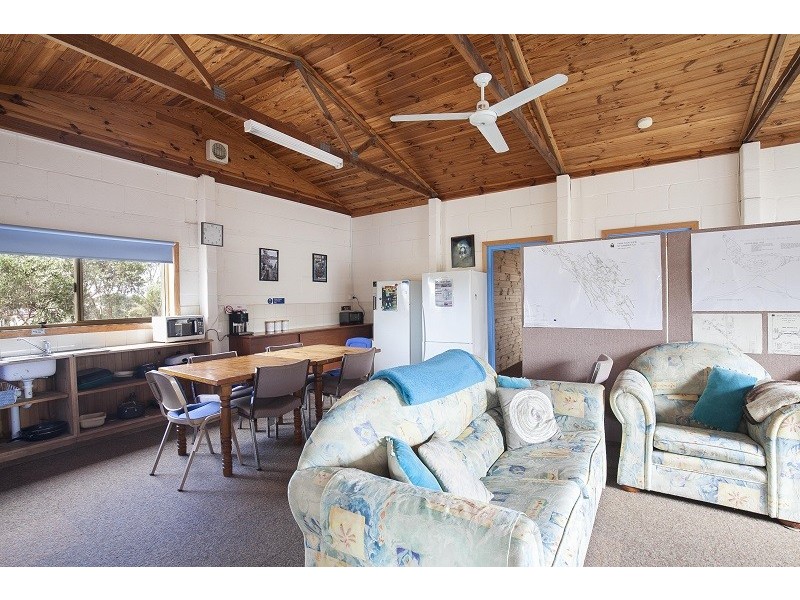 16 Lake Edward Road, Glencoe SA 5291