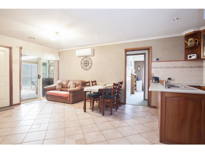 2 Hulon Place, Mount Gambier SA 5290