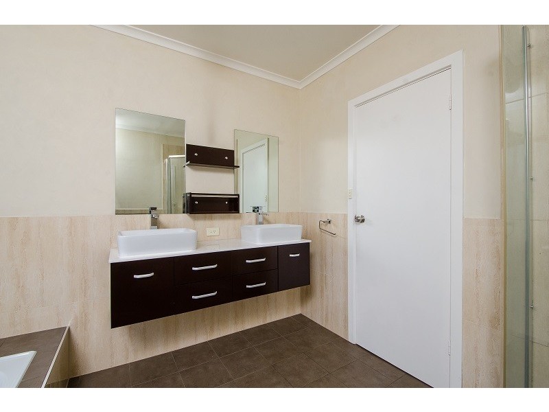 3 Tawarri Crescent, Mount Gambier SA 5290